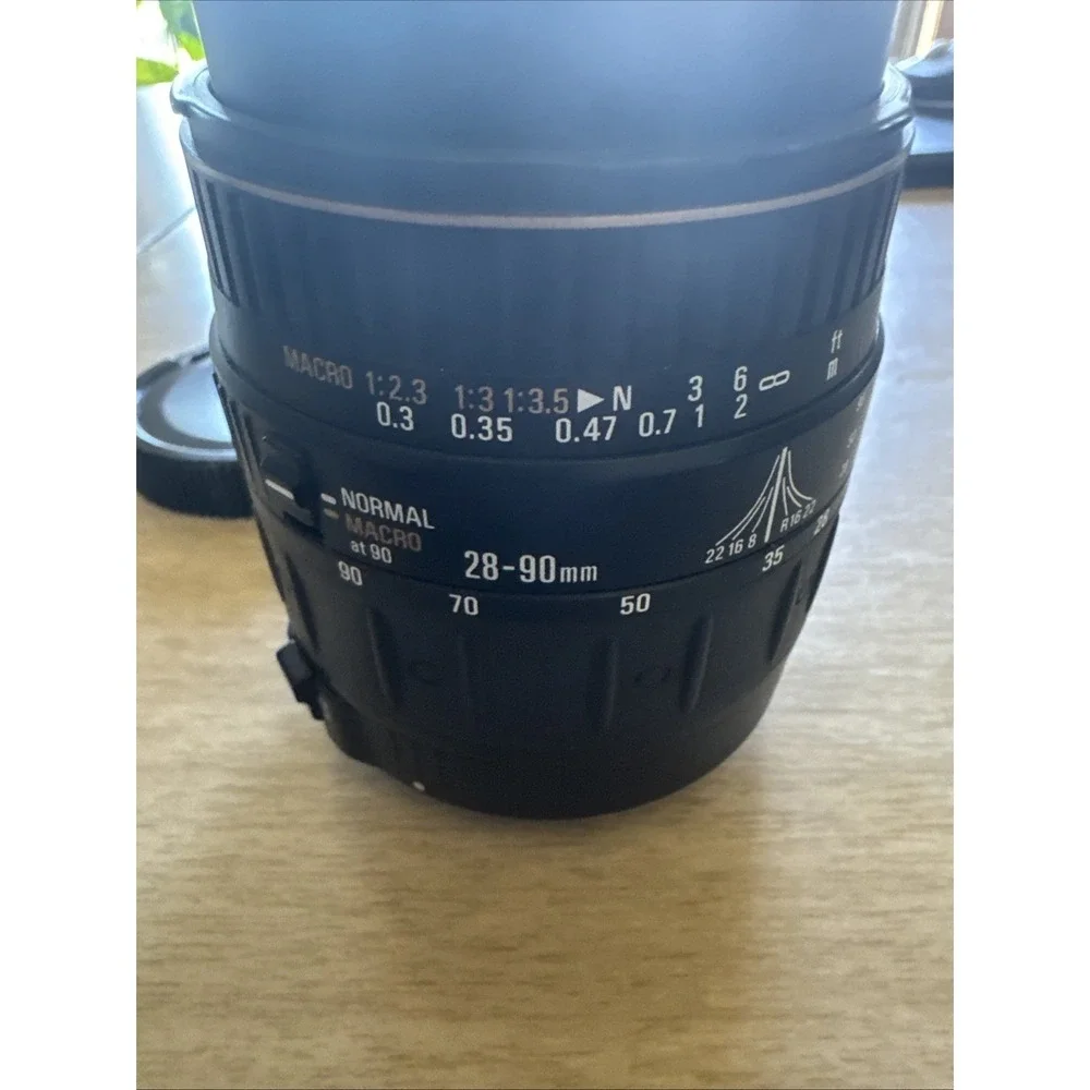 Quantaray Canon AF 28-90mm 1:3.5-5.6 Macro Aspherical MultiCoat Lens W/UV FILTER